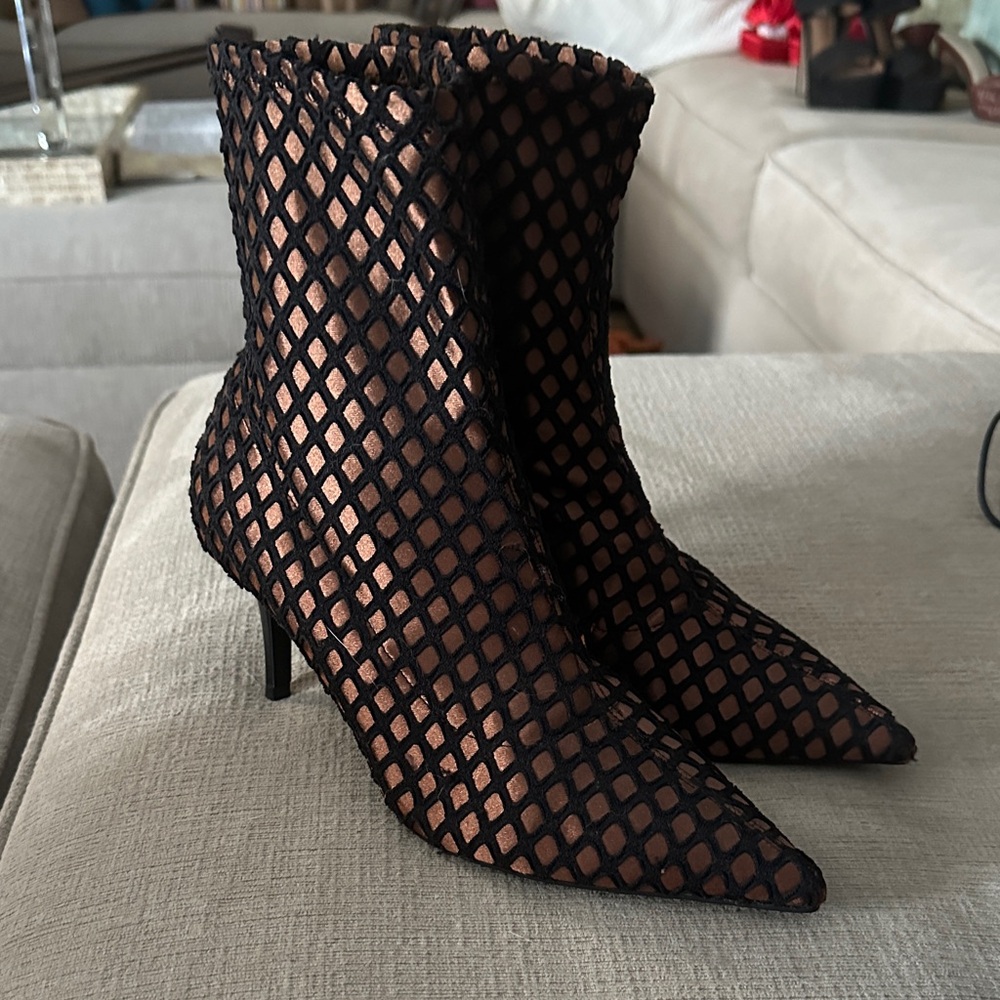 Zara Elegant Black Mesh Ankle Boots